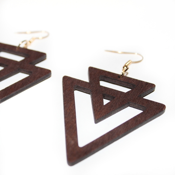 *2 for $15* Dark Triangle Wood Drop Earrings - Picture 5 of 6